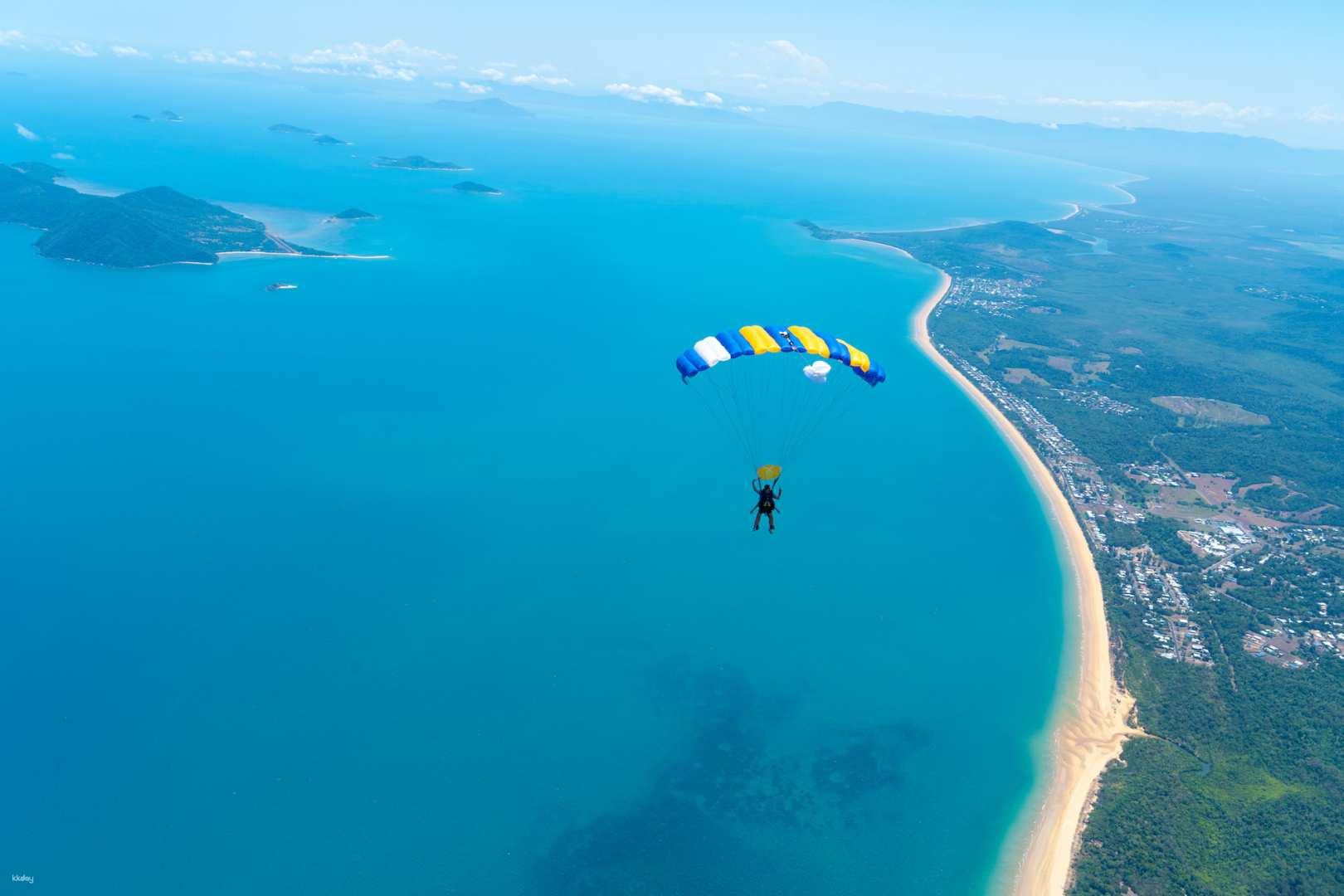 [With Transfer] Mission Beach Skydive Experience | Queensland