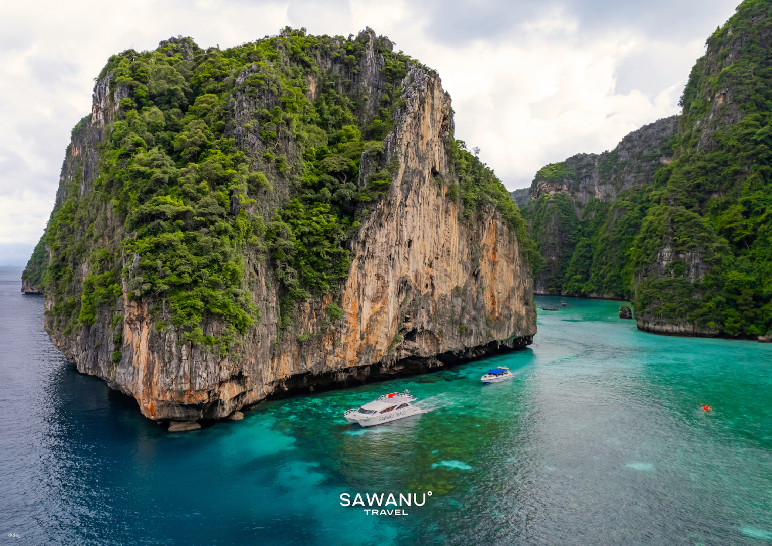 2D1N Phi Phi, Krabi and James Bond Islands Explore by Speed Catamaran from Phuket | Thailand