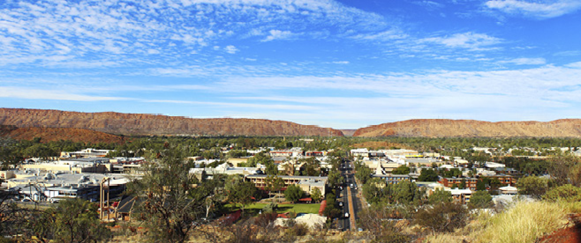 Ayers Rock Resort to Alice Springs Transfer | Northern Territory