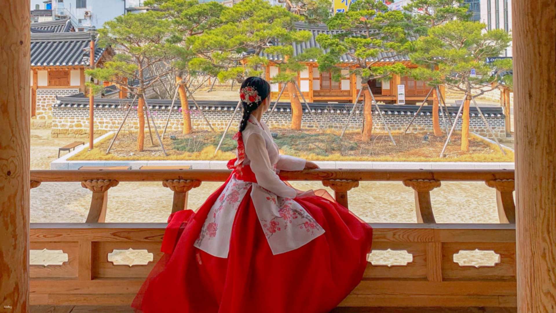 [2020 Cherry Blossom Season] Depart from Seoul｜Mt. Jeonju and Wansan Park Yae Cherry Blossom One-day Tour