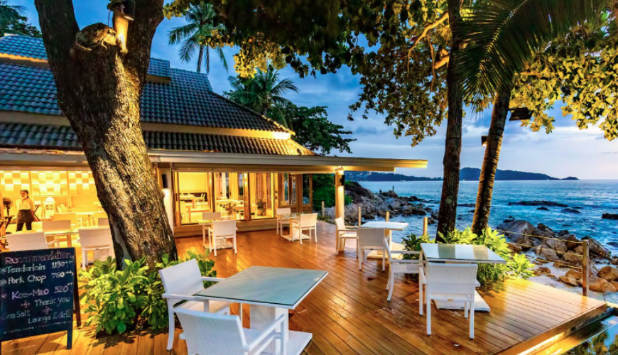 Sea Salt Lounge & Grill at Diamond Cliff Resort & Spa Phuket | Thailand