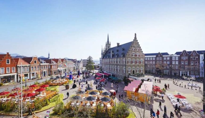 [Kyushu's Largest Fireworks Festival] Huis Ten Bosch & Kyushu's Largest Fireworks Festival Day Tour｜Departure from Fukuoka