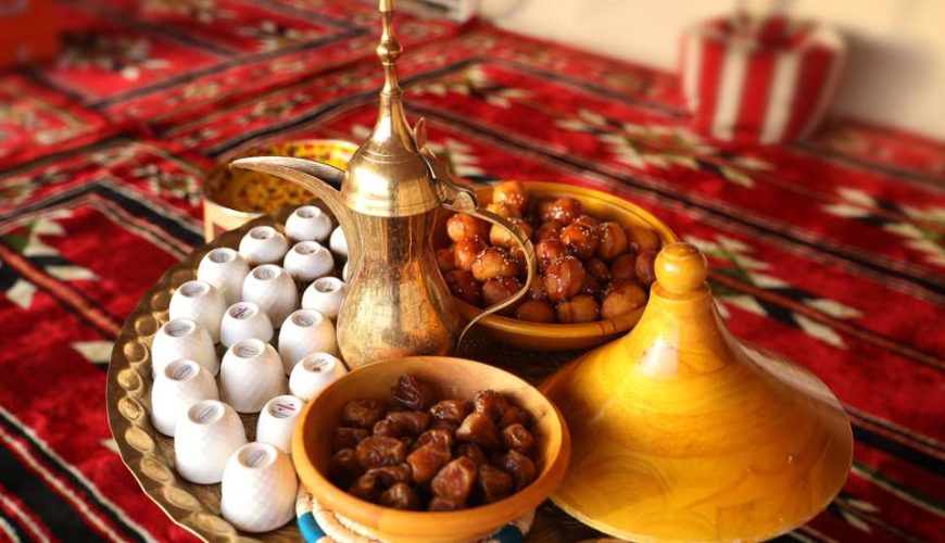 Dubai: Overnight Desert Safari with Al Khayma Camp Dinner & Breakfast