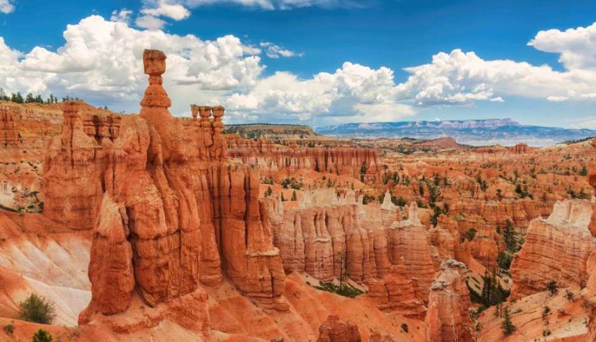 2-Day Tour from Las Vegas: Lower Antelope Canyon, Horseshoe Bend, Bryce Canyon, and Zion National Park | USA