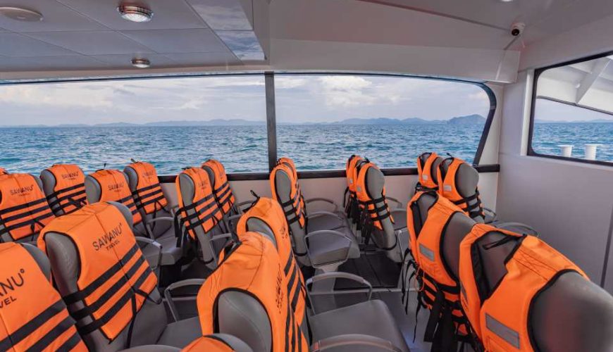 Phi Phi Islands & Khai Island: 1 Day Tour by Semi Yacht  | Thailand