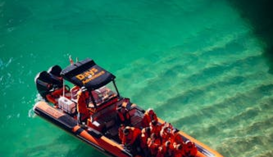 Benagil Cave speedboat tour from Lagos