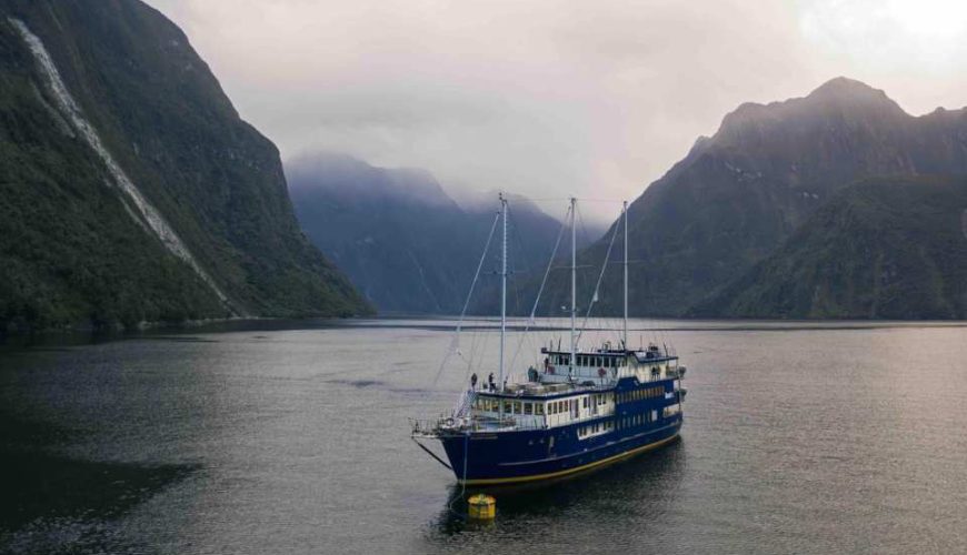 Milford Sound Overnight Cruise | New Zealand