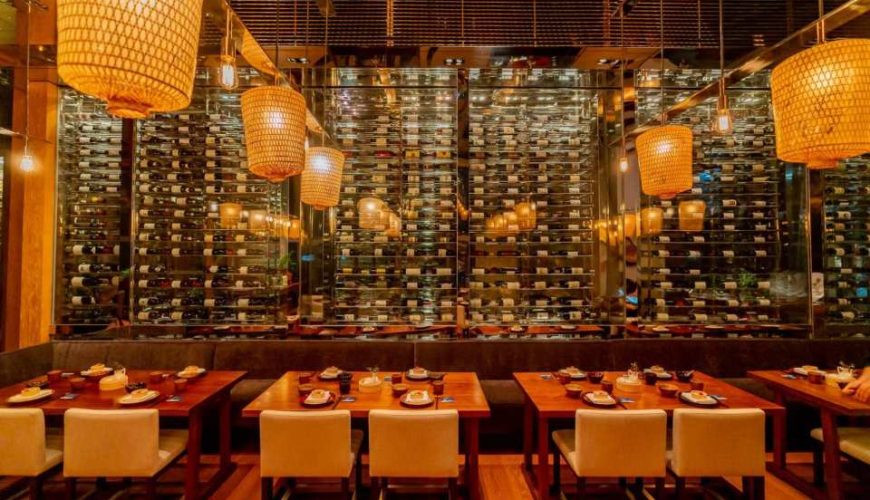 Century 100 Cantonese Restaurant at Park Hyatt Shanghai, China | Inside Shanghai World Financial Center | 400-meter-high restaurant | Overlooking Shanghai