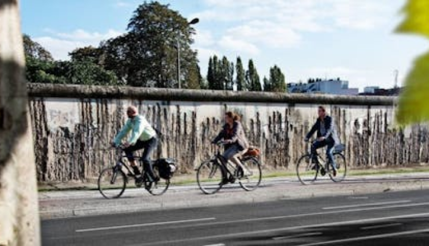 Berlin Wall-Third Reich private bike tour