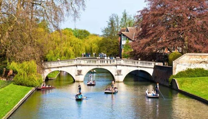 1-Day Tour from London: Windsor Castle, Stonehenge, and Oxford