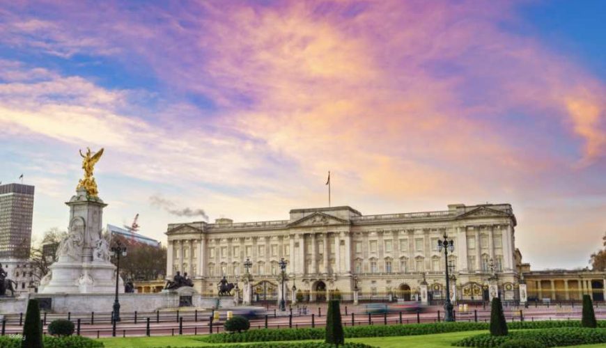 London Half-Day Tour: Double-Decker Bus Ride, River Cruise & Fish & Chips | UK