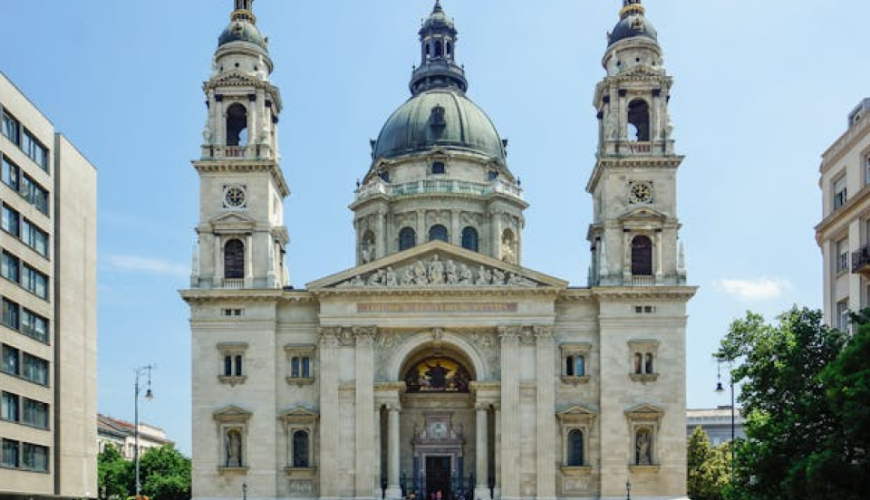 Half-day sightseeing city tour in Budapest