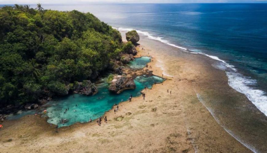 Siargao 2-Day Shared Tour: Naked Island, Magpupungko Rock Pools & Sugba Lagoon | Philippines