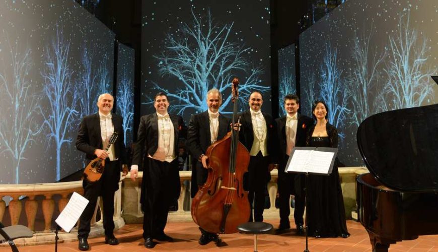 Authentic Italian Night Experience with Dinner and Concert | Florence