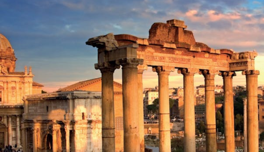 Colosseum, Underground and Roman Forum Exclusive Small Group Tour