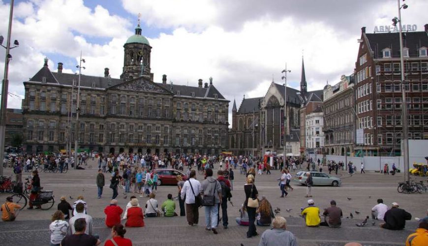 Amsterdam Half-Day Private Walking Tour from Ibis Amsterdam Centre, next to Central Station (Korean Guide)