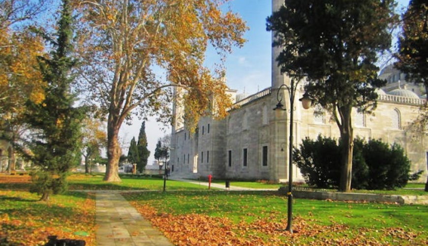 Istanbul classics and Ottoman Relics guided tour