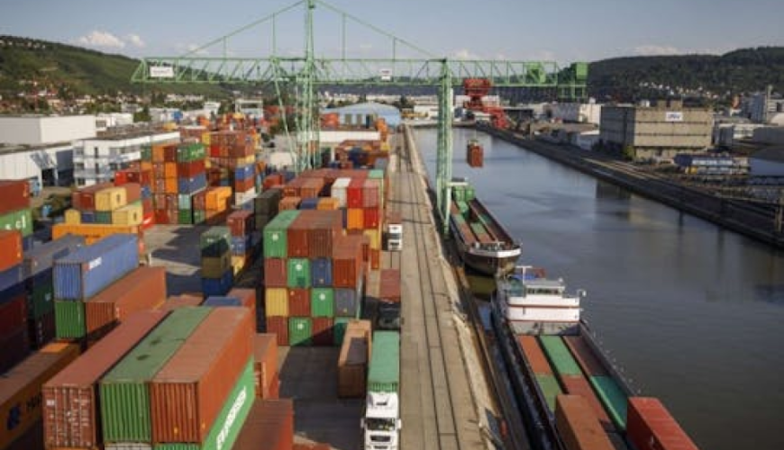 Stuttgart harbor group tour