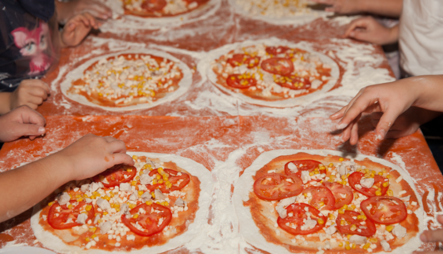 Pizza and Gelato Cooking Class in Chianti | Italy